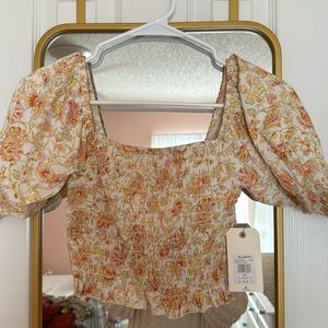 Billabong floral top size S new with tags